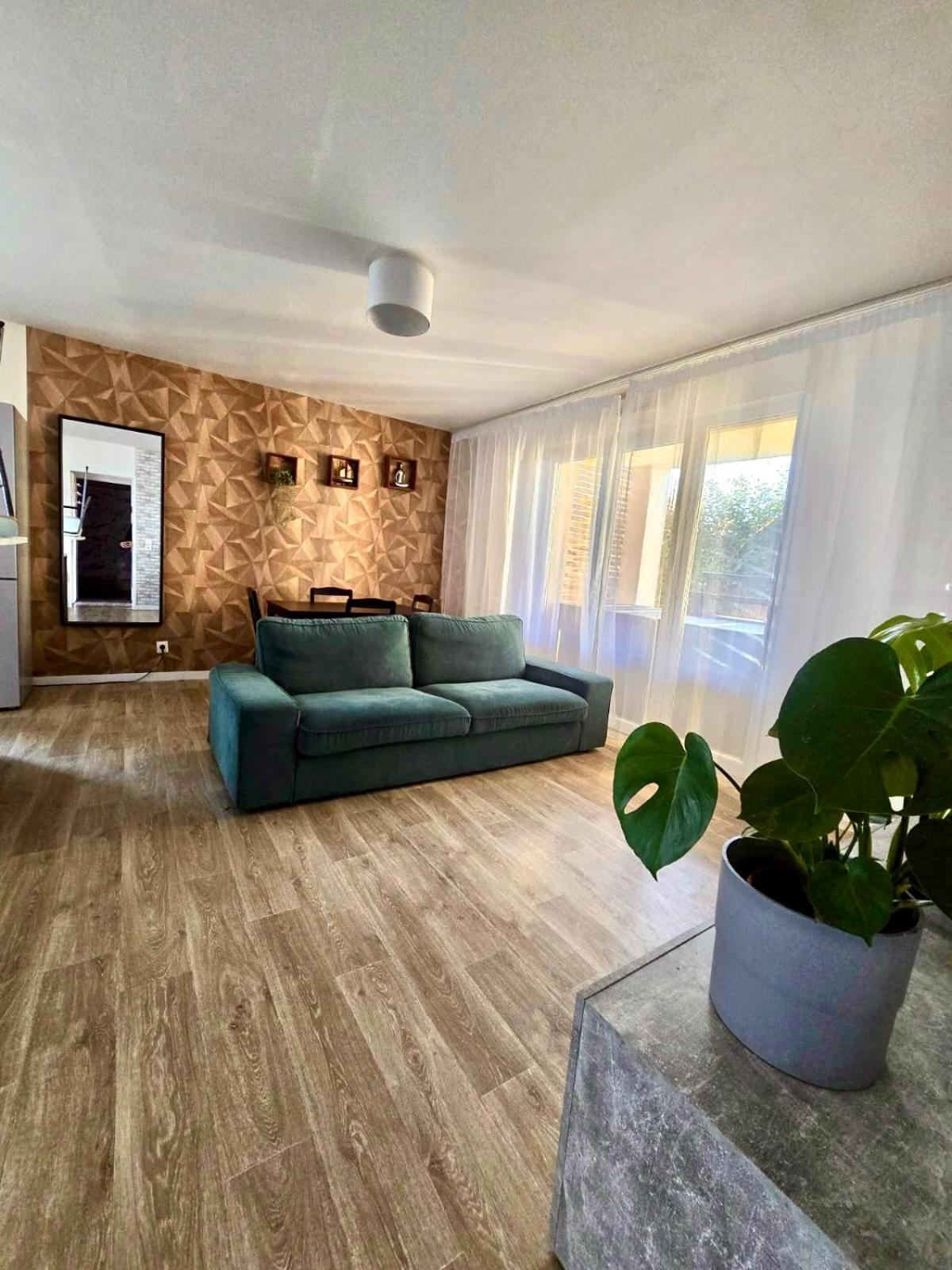 Appartement Rez De Chaussee Avec Parking Prive Orléans Dış mekan fotoğraf